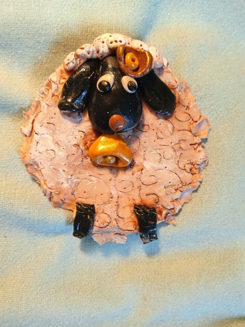 HANDEMADE SHEEP MAGNET